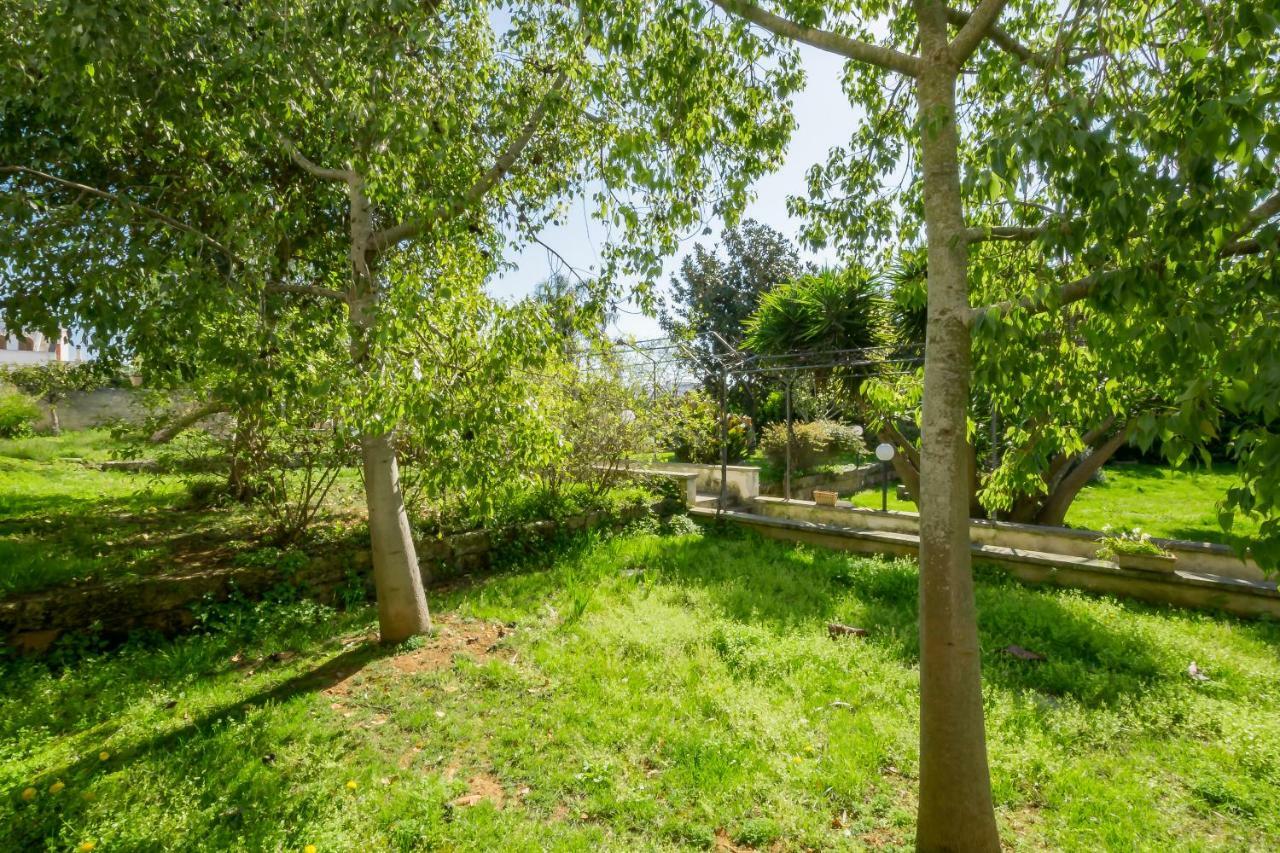 לינה וארוחת בוקר אקווריקה דל קאפו Palazzo Ashian מראה חיצוני תמונה